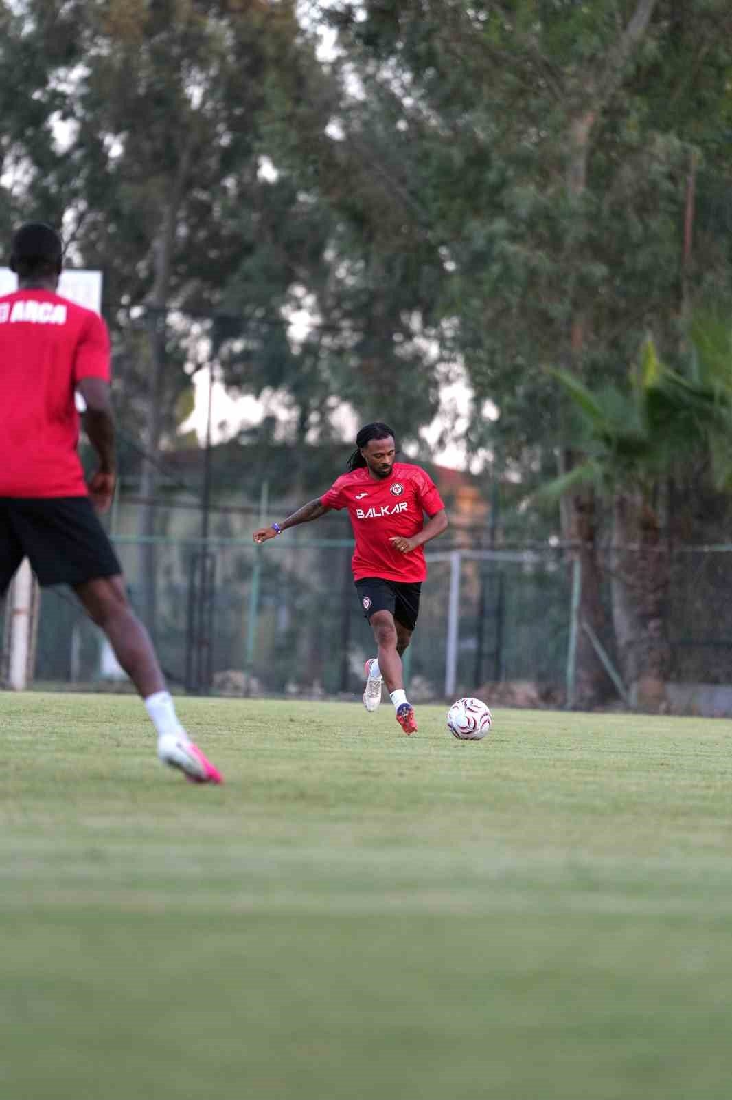 Çorum FK’nın Antalya kampı başladı - Foto 6