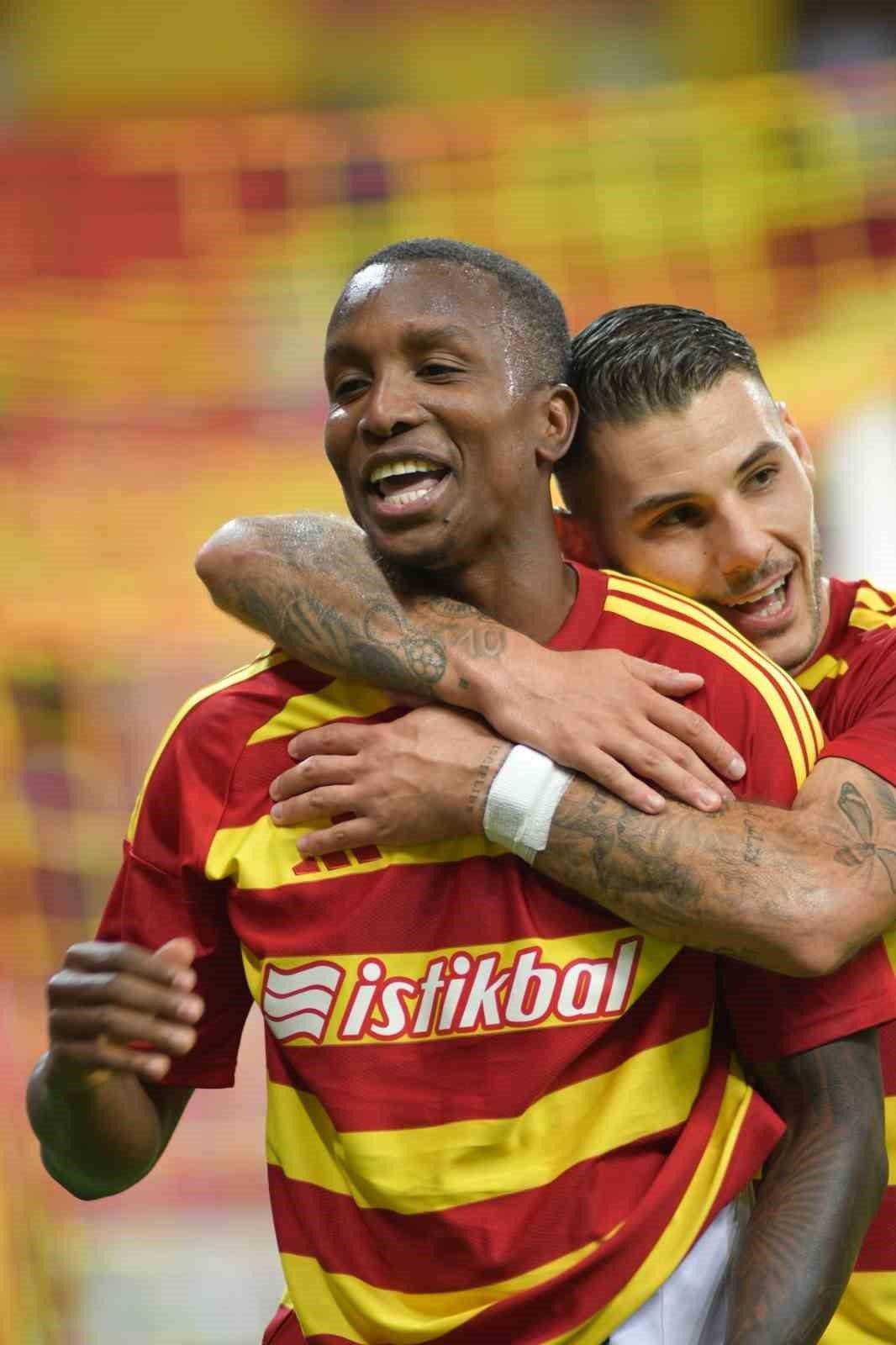 Daniel Moreno’dan 2 maçta 4 gol - Foto 2