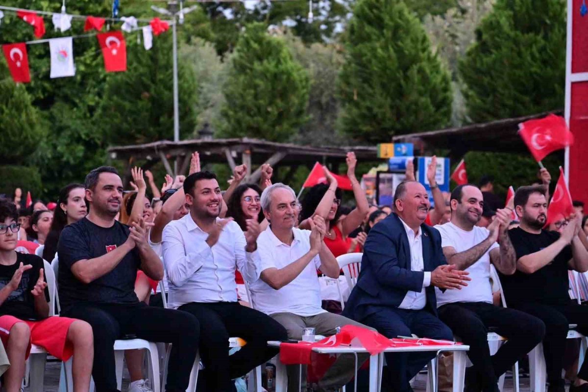 Dokumapark’ta Avrupa şampiyonluğu coşkusu