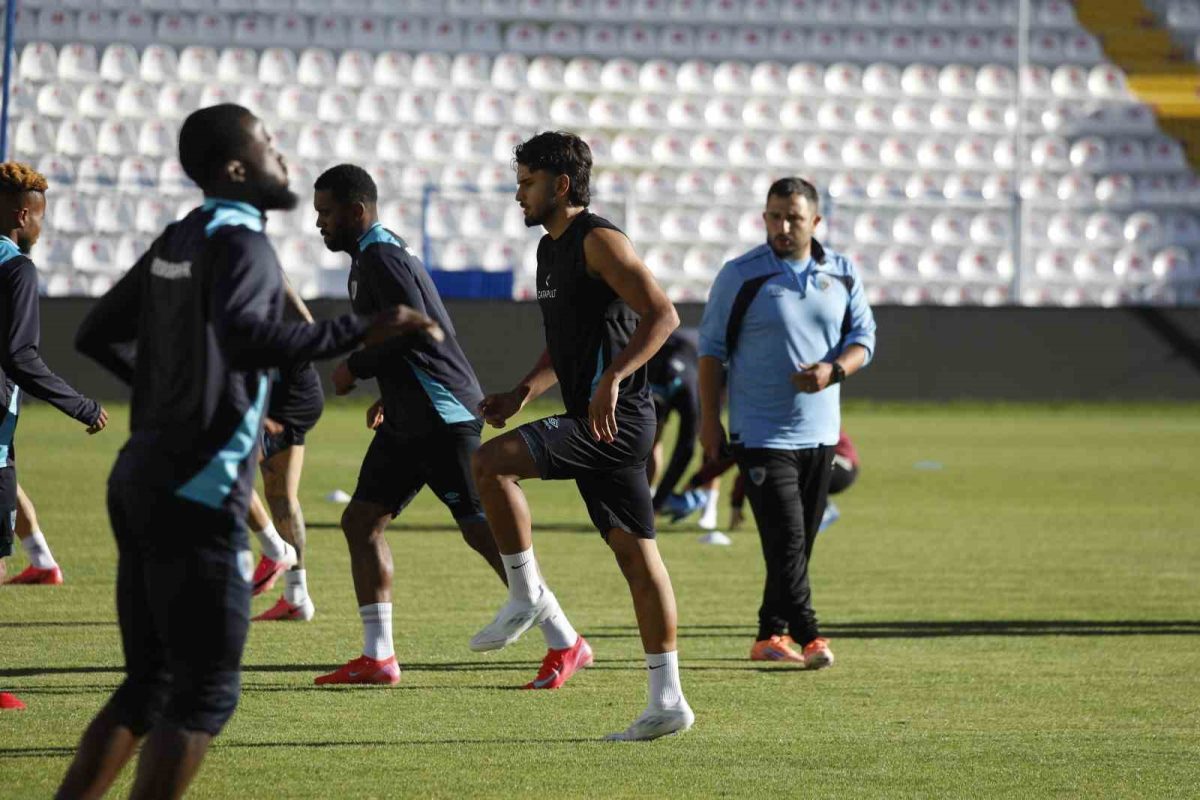 Erzurumspor FK, Beşiktaş maçının hazırlıklarına devam etti - Foto 8
