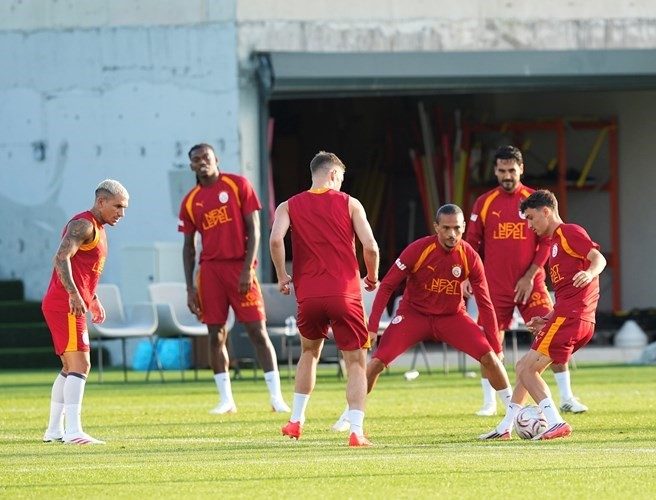 Galatasaray, Başakşehir maçının hazırlıklarını tamamladı - Foto 2