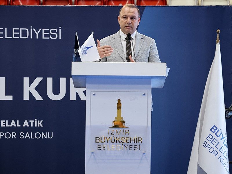 İzmir Büyükşehir Belediyesi Spor Kulübü’nde Berkhan Alptekin güven tazeledi - Foto 3