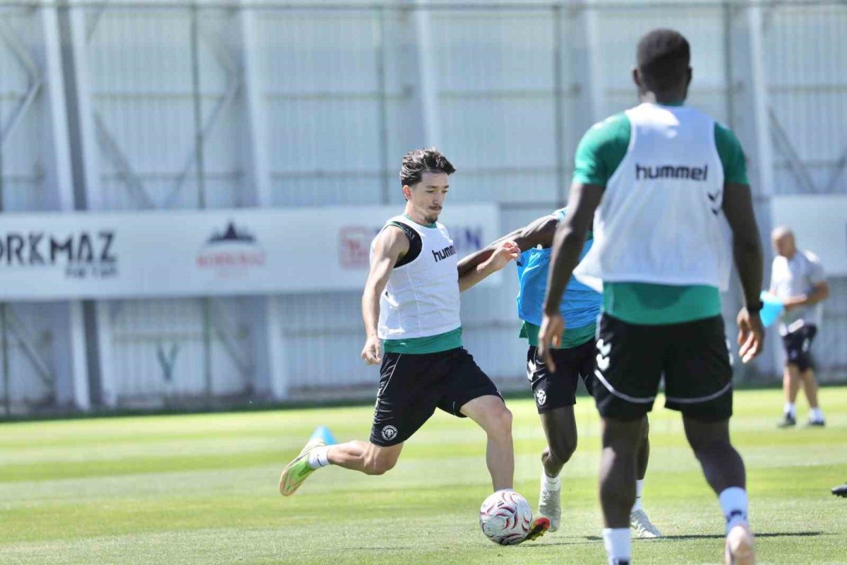 Konyaspor, Trabzonspor maçı hazırlıklarını sürdürdü