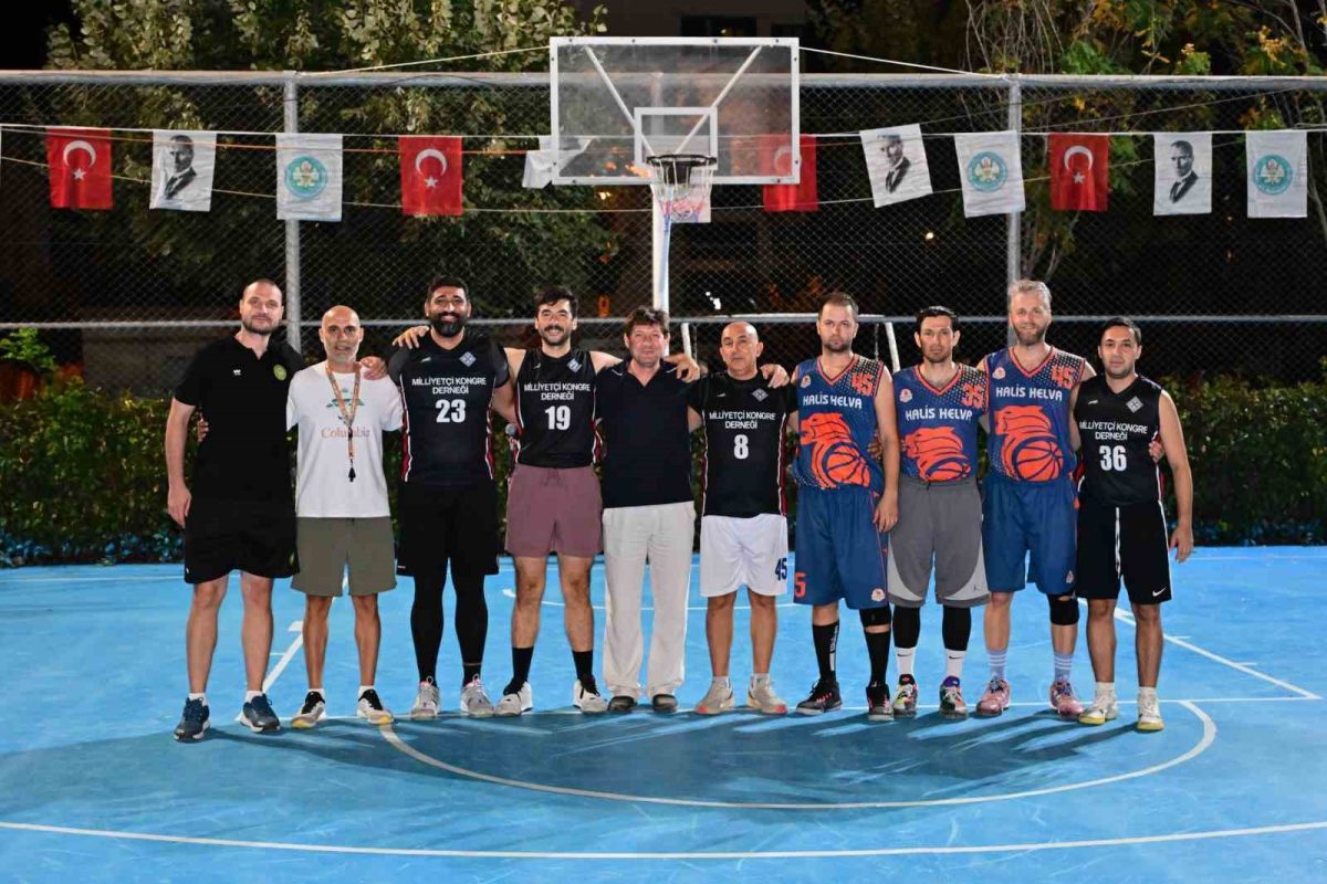 Manisa’da basketbol tutkusu sahaya yansıdı - Foto 7
