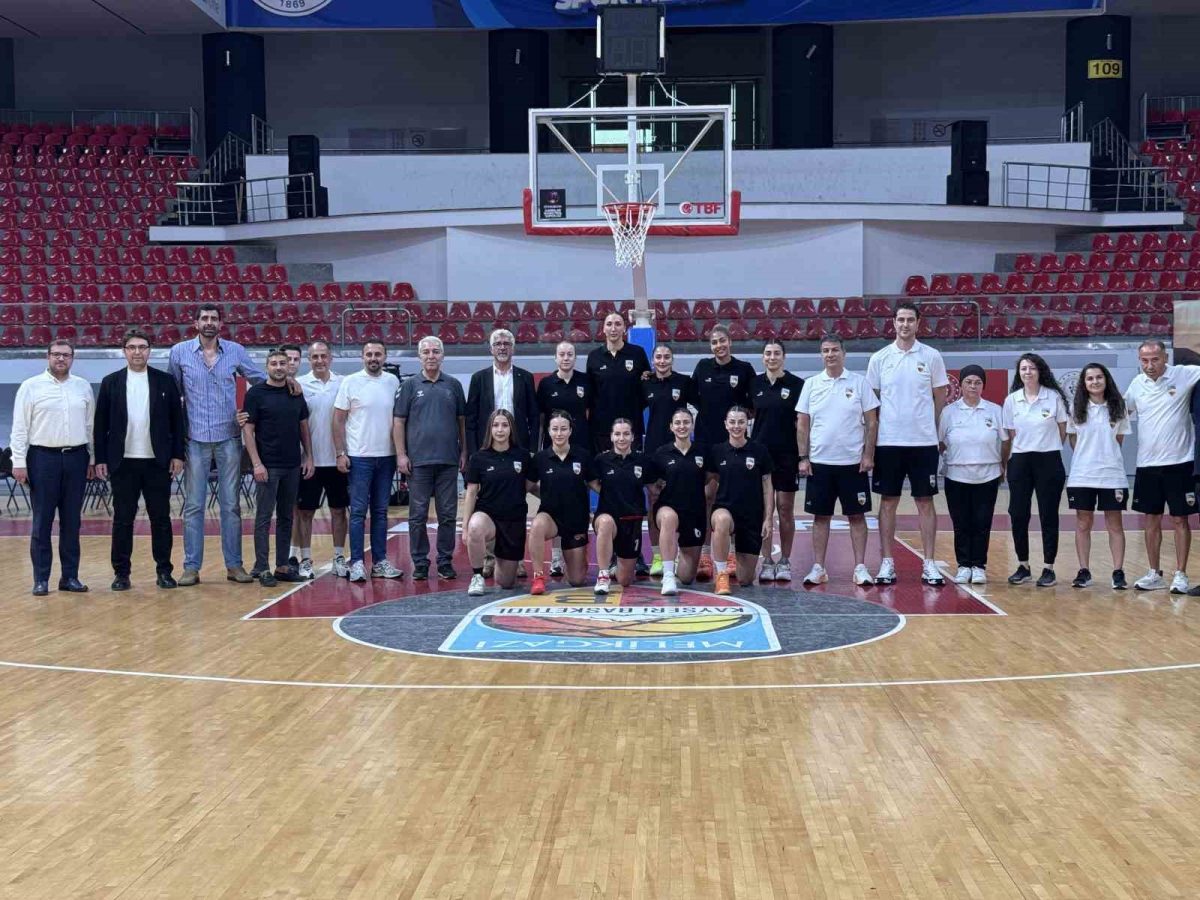 Melikgazi Kayseri Basketbol ile Memorial Kayseri Hastanesi sponsorluk anlaşması imzaladı