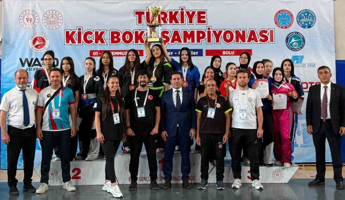 Milliler Bursalı Gizem hocaya emanet