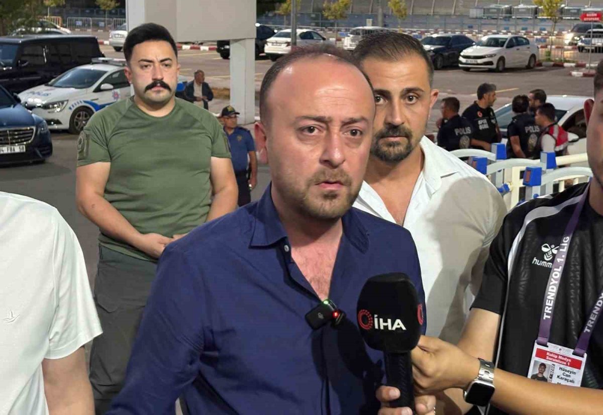 Sivasspor Başkanı Özçoban: "Türk futbolu bu hakemlerden temizlenmeli"