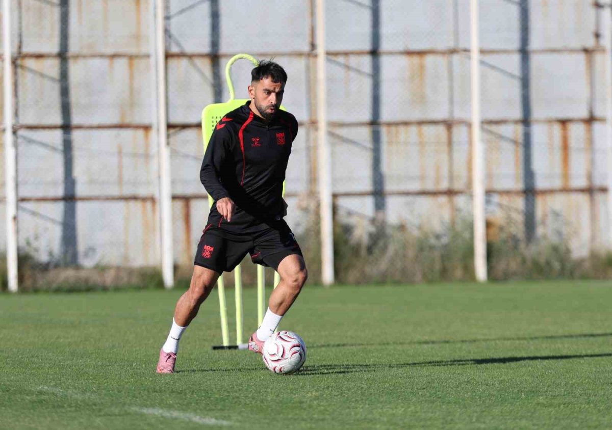 Sivasspor’da Antalyaspor maçının hazırlıkları başladı - Foto 2