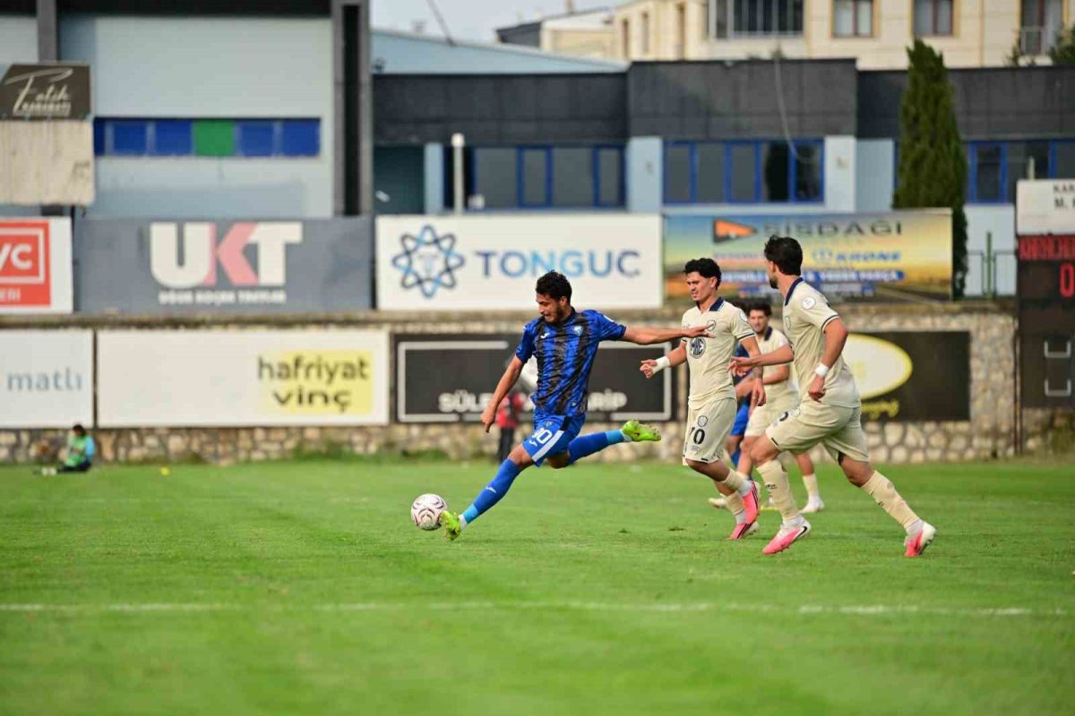 TFF 2. Lig: Karacabey Belediyespor: 1 - MKE Ankaragücü: 4 - Foto 5