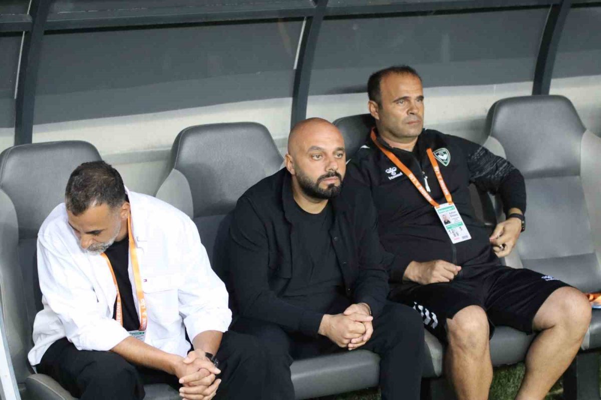 TFF 3. Lig: Karşıyaka: 0 - Gaziemirspor: 1 - Foto 3