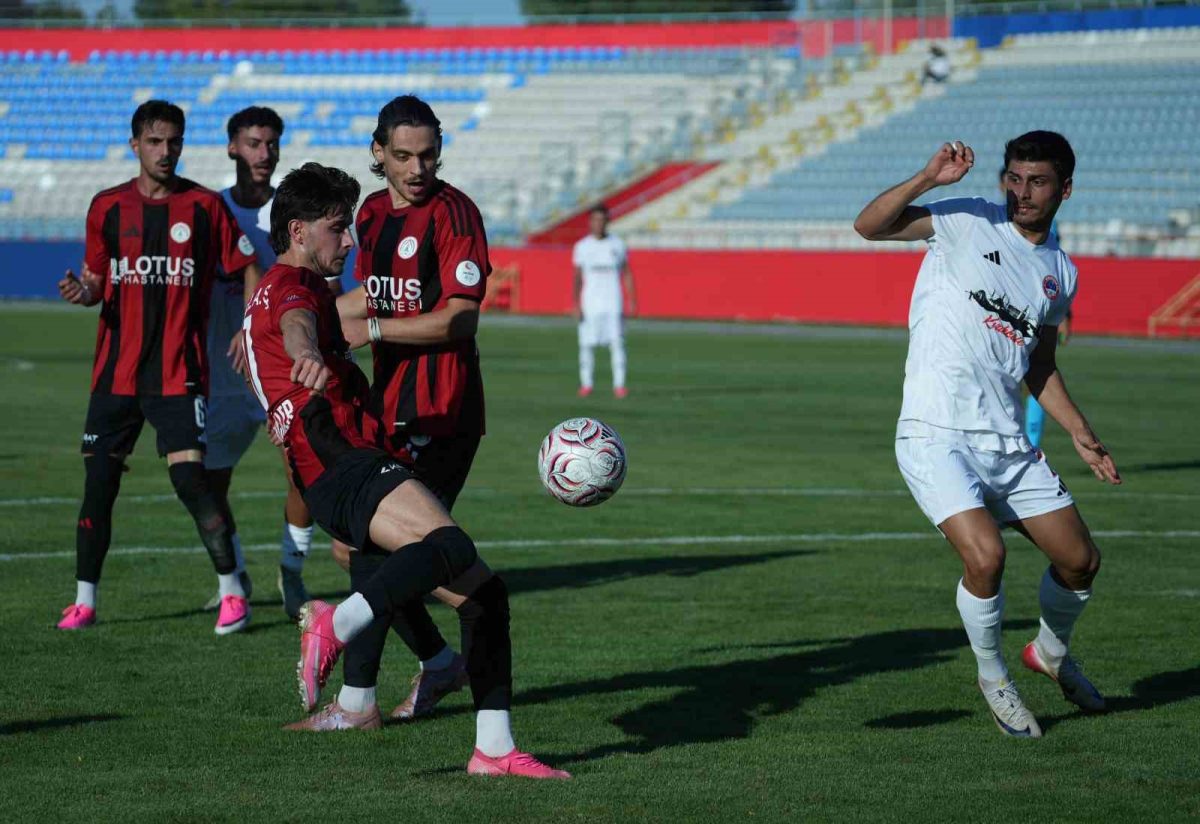 TFF 3. Lig: Kırıkkale FK: 1 - Karaköprü Belediyespor: 3 - Foto 6