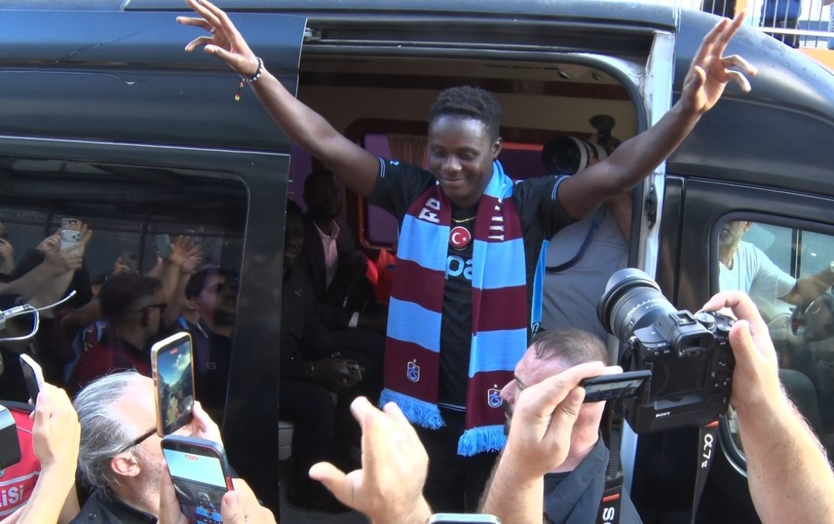 Trabzonspor’un yeni transferi Franculino Dju, Trabzon’a geldi