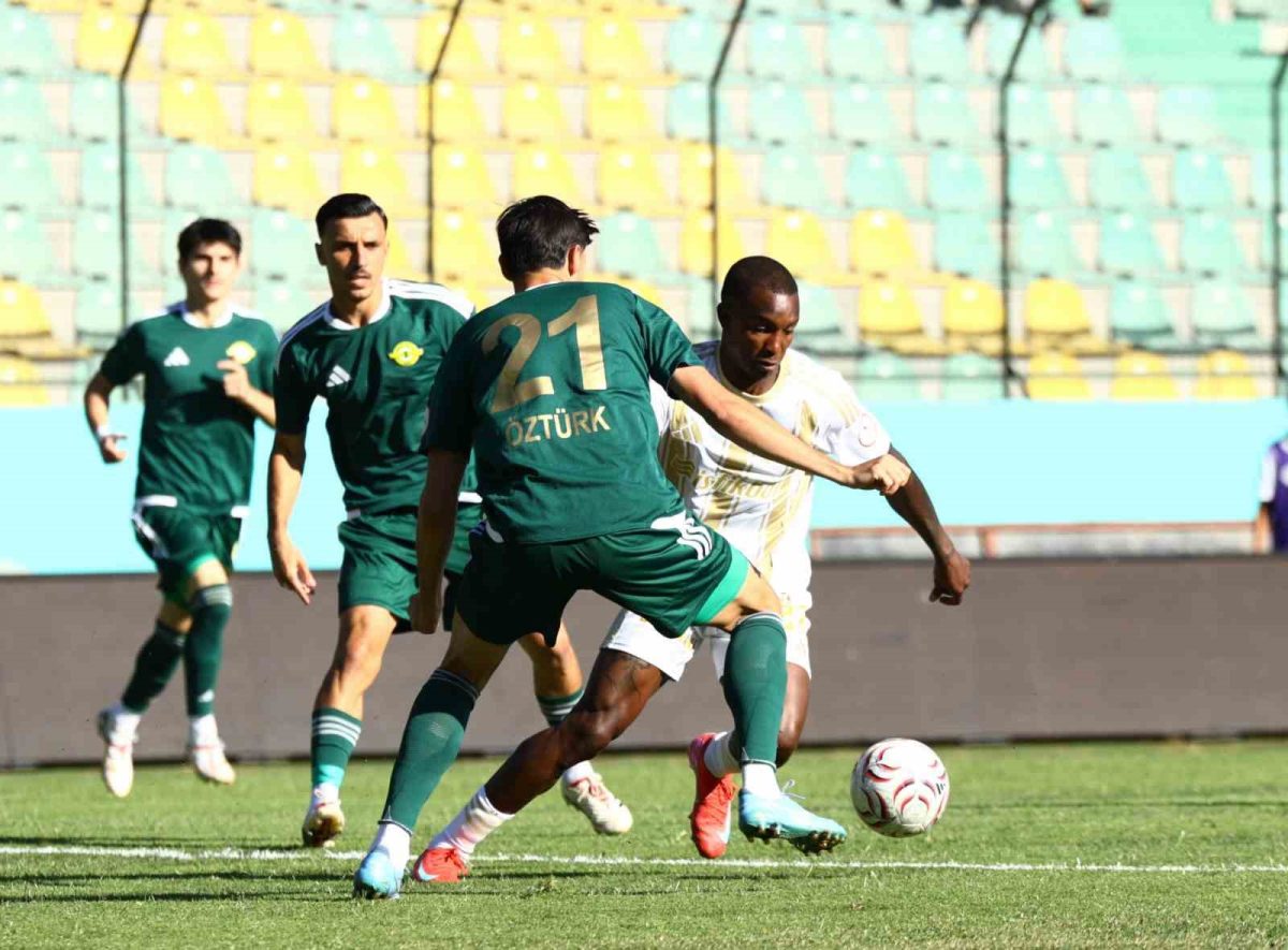 Trendyol 1. Lig: Esenler Erokspor: 0 - Kayserispor: 3 - Foto 7
