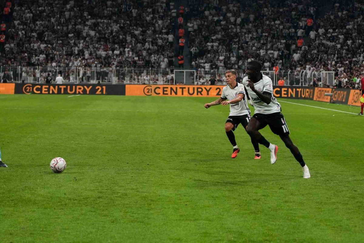 Trendyol Süper Lig: Beşiktaş: 3 - Erzurumspor FK: 0 (Maç sonucu) - Foto 2