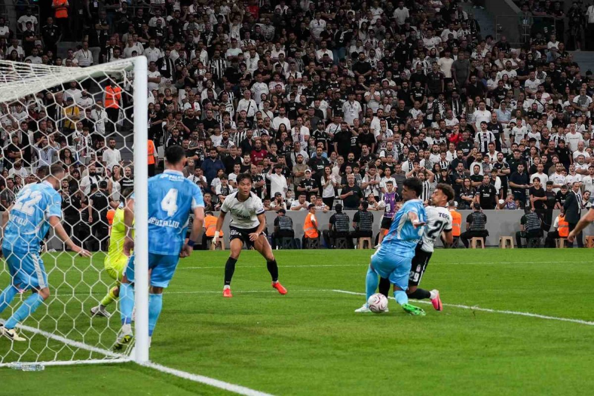 Trendyol Süper Lig: Beşiktaş: 3 - Erzurumspor FK: 0 (Maç sonucu) - Foto 5