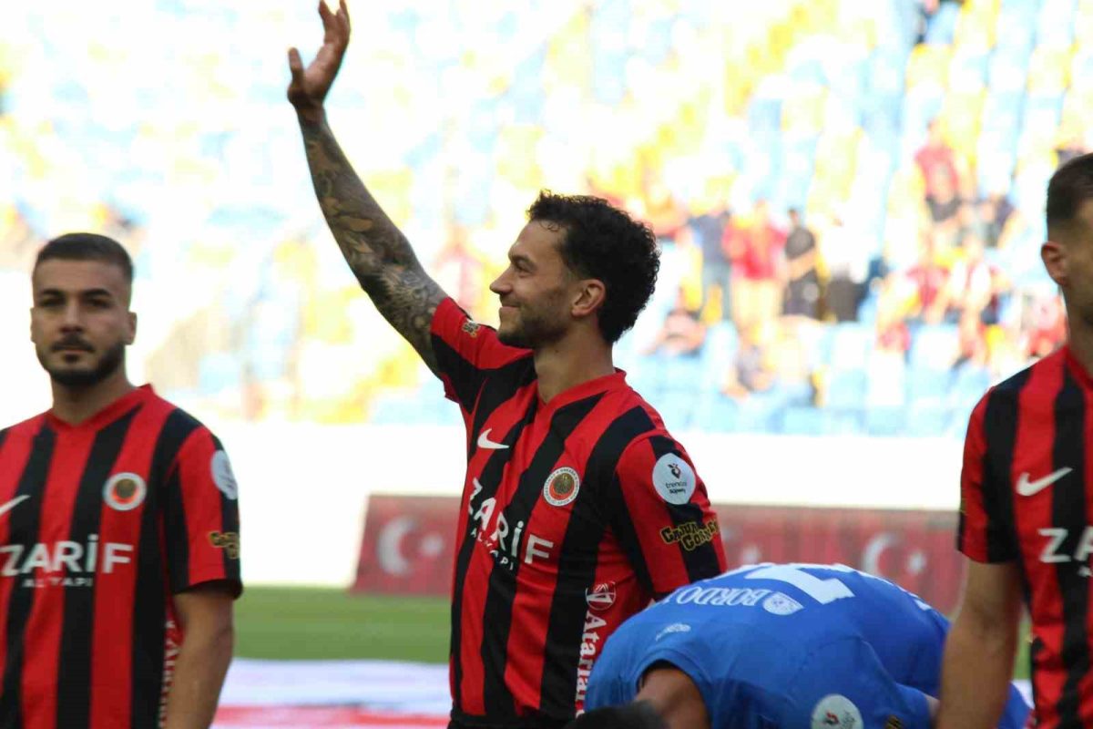 Trendyol Süper Lig: Gençlerbirliği: 1 - Kasımpaşa: 0 (İlk yarı) - Foto 3