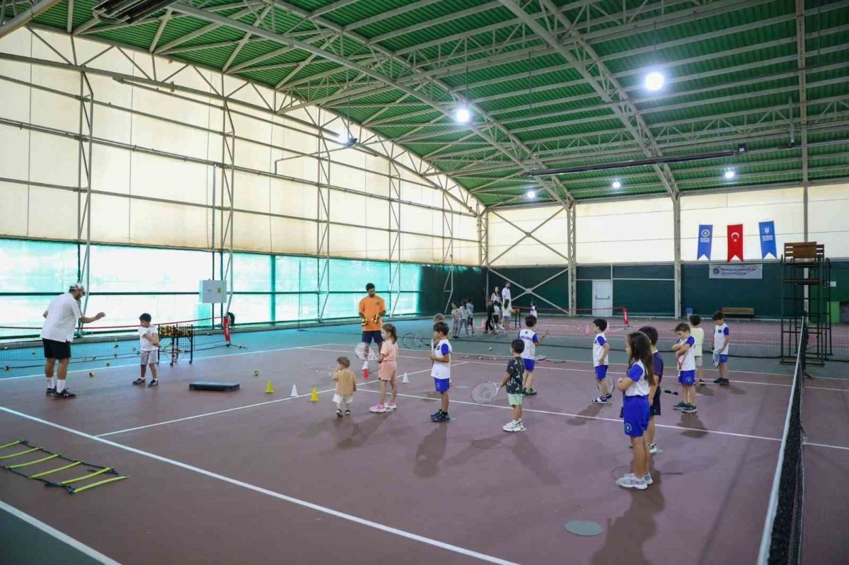 Yaz Spor Okulları’nda 36 bine yakın çocuk sporla buluştu - Foto 5