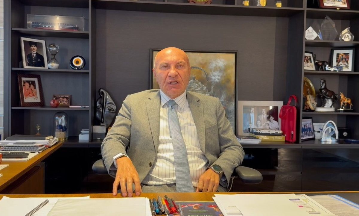 Yüksel Yıldırım: "Samsunspor delisi olarak sesleniyorum, kırgınlıkları bir kenara bırakalım"