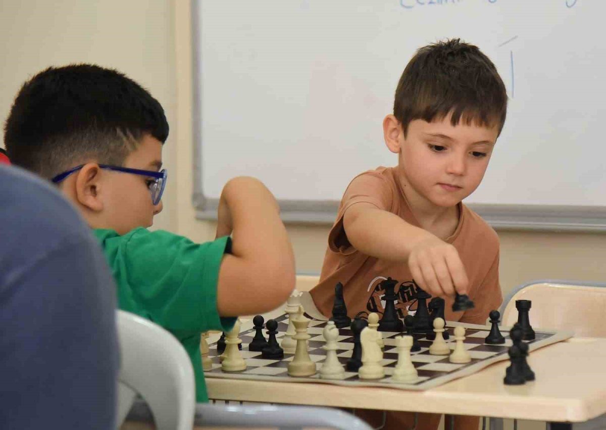 Yunusemre’de kış spor okulları kayıtları başladı - Foto 7