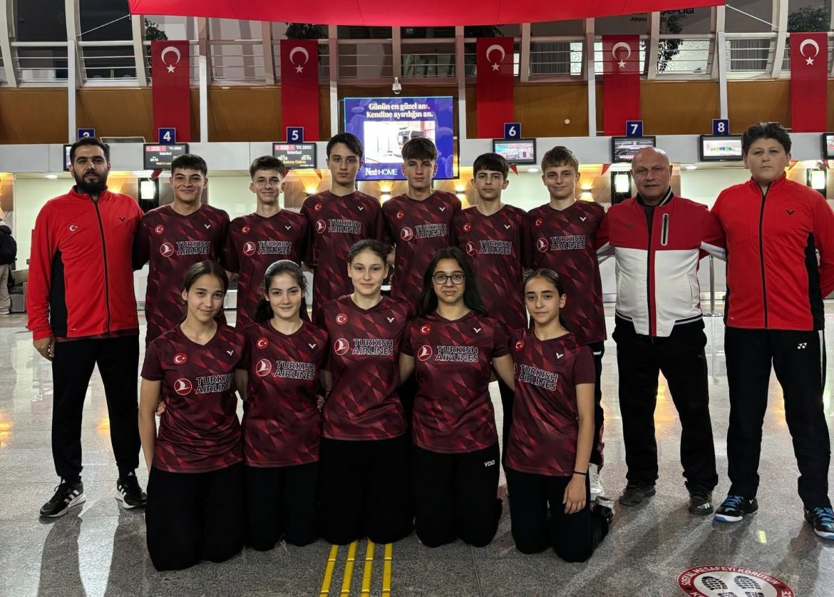 15 Yaş Altı Badminton Milli Takımı, Avrupa Şampiyonası öncesi Erzincan’da kamp yaptı