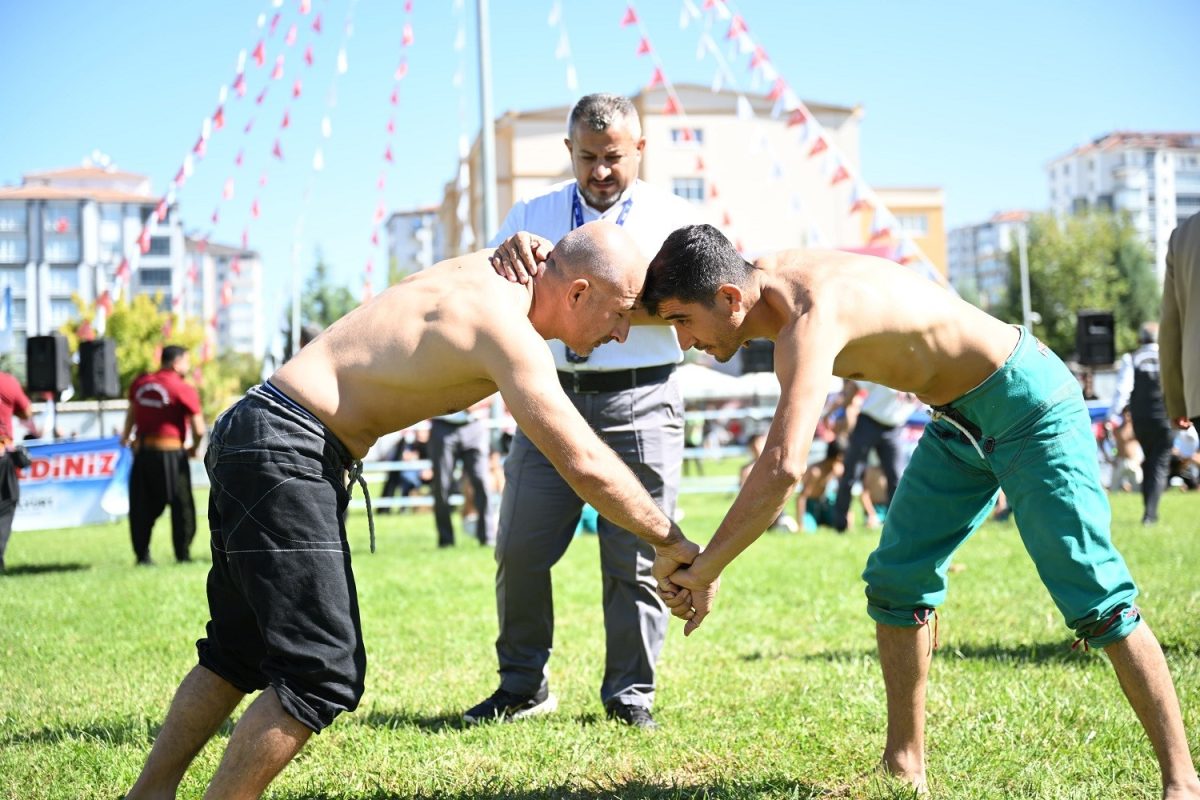 21. Uluslararası Turgut Özal Karakucak Güreşleri için geri sayım başladı - Foto 4