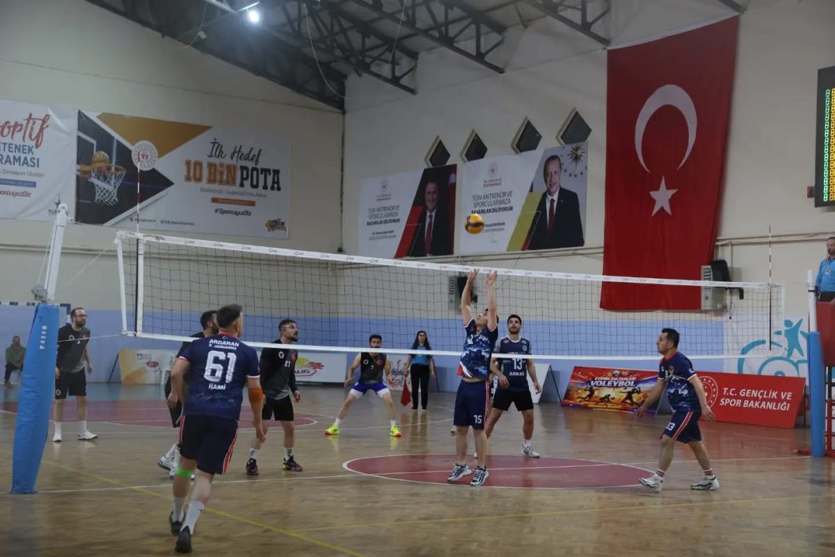 4. Kamu spor oyunları sona erdi - Foto 3