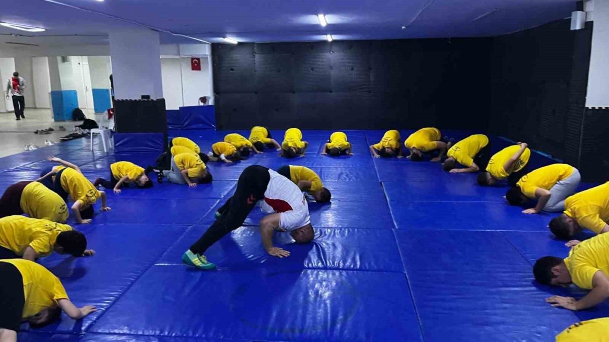 50 yaşında dünya şampiyonu oldu, hedefini üçüncü altın olarak belirledi - Foto 4