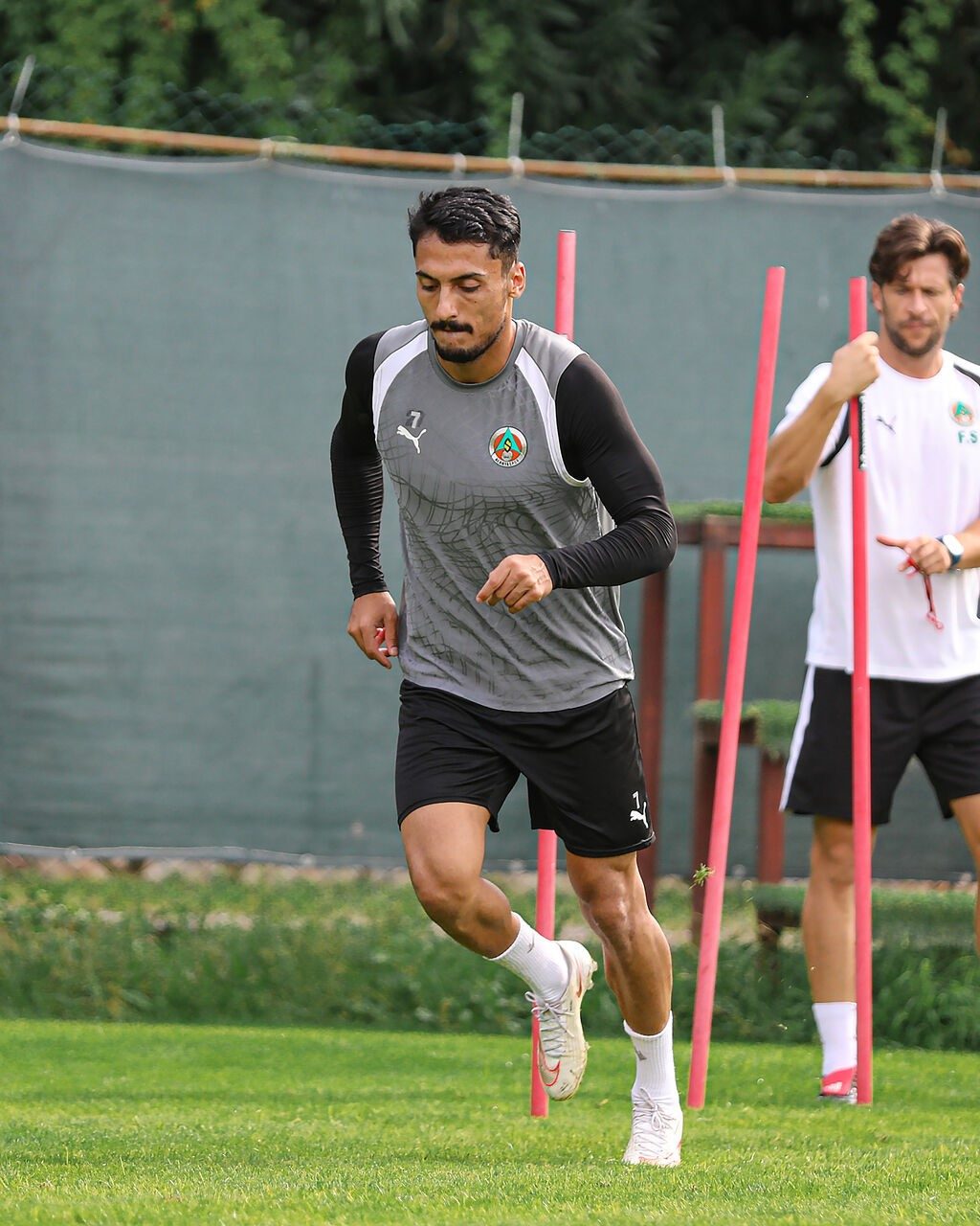 Alanyaspor, 12 Bingölspor maçına hazır - Foto 4