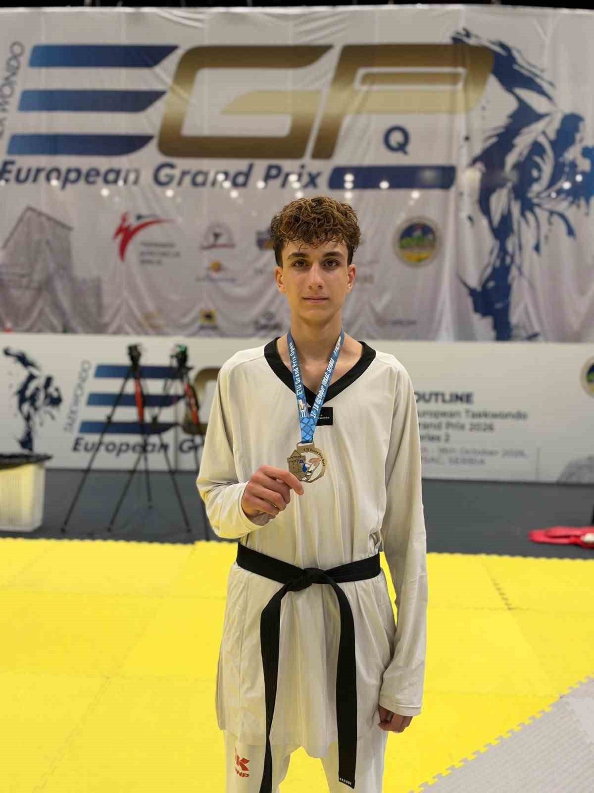 Aydınlı sporcu namağlup Avrupa şampiyonu oldu - Foto 3
