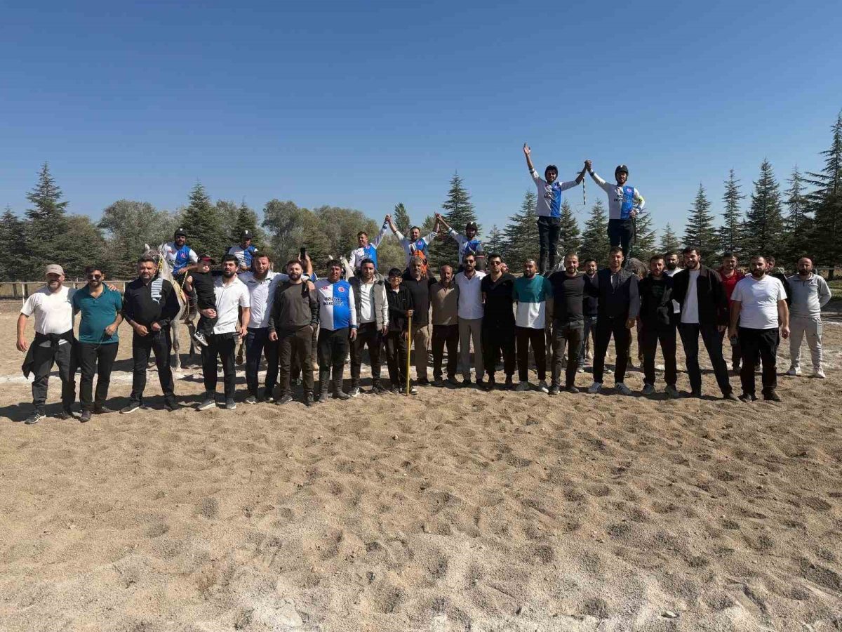 Aziziye Şengel Atlı Spor Kulübü yarı finale yükseldi