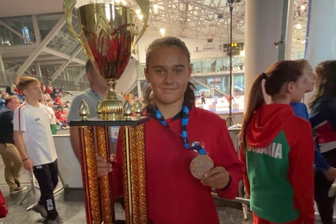 Balkan Güreş Şampiyonası’nda Bolu’yu gururlandırdı