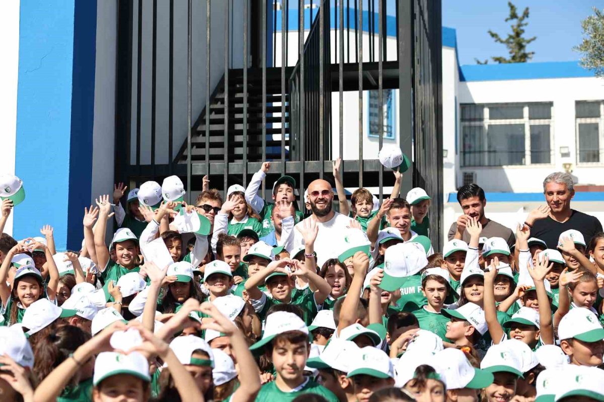 Bodrum FK’dan öğrencilere yeşil beyaz sürpriz - Foto 5