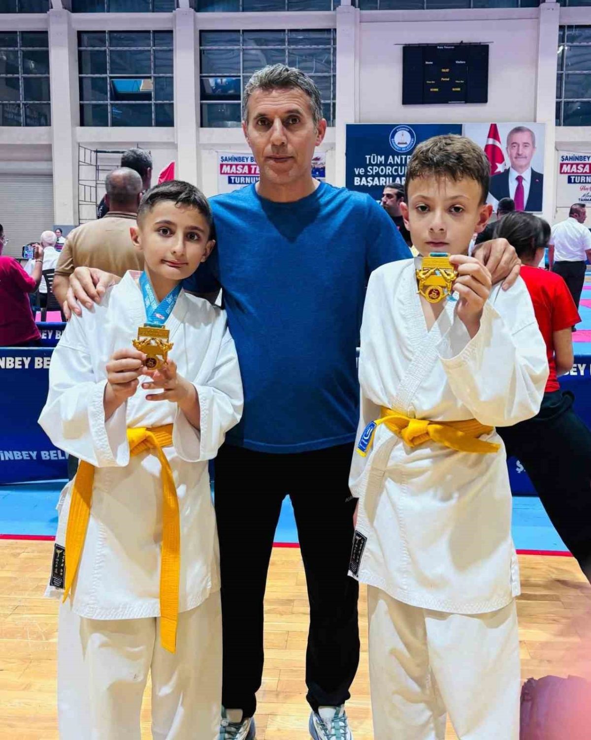 Çermikli sporcular Gaziantep’ten şampiyonlukla döndü
