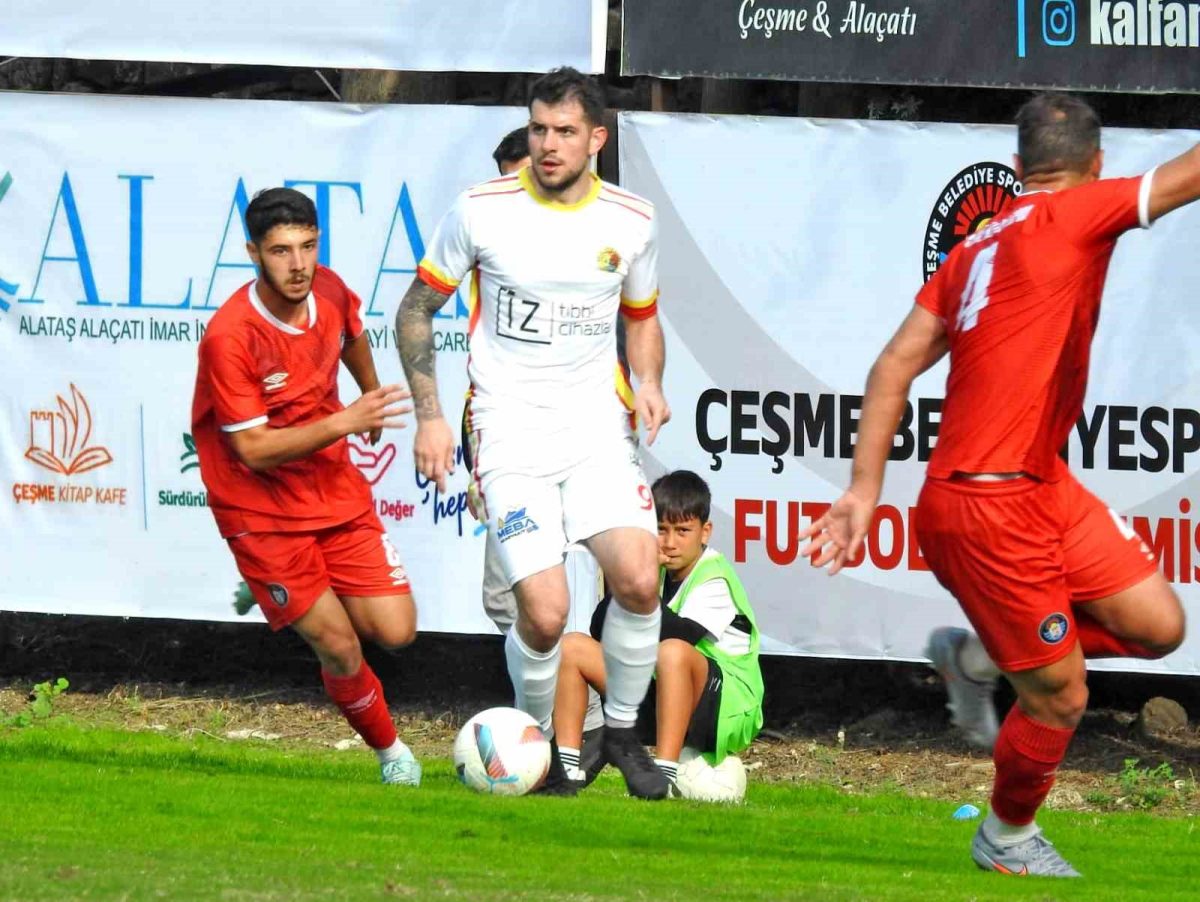 Çeşme Belediyespor evinde Yelkispor’a 1-0 mağlup oldu - Foto 6