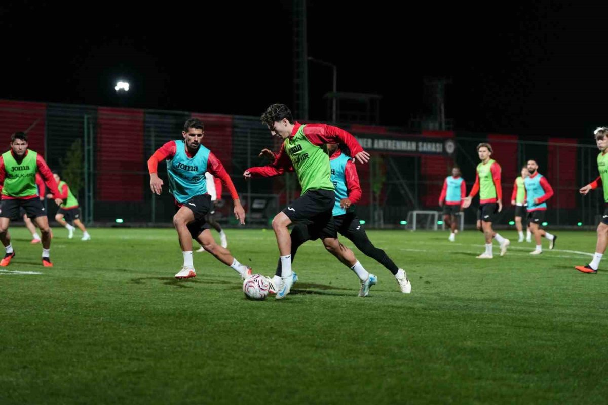 Çorum FK, Gaziantep FK hazırlıklarını sürdürdü