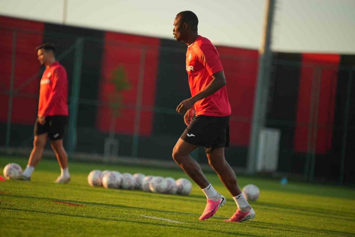 Çorum FK’da Göztepe mesaisi başladı - Foto 6