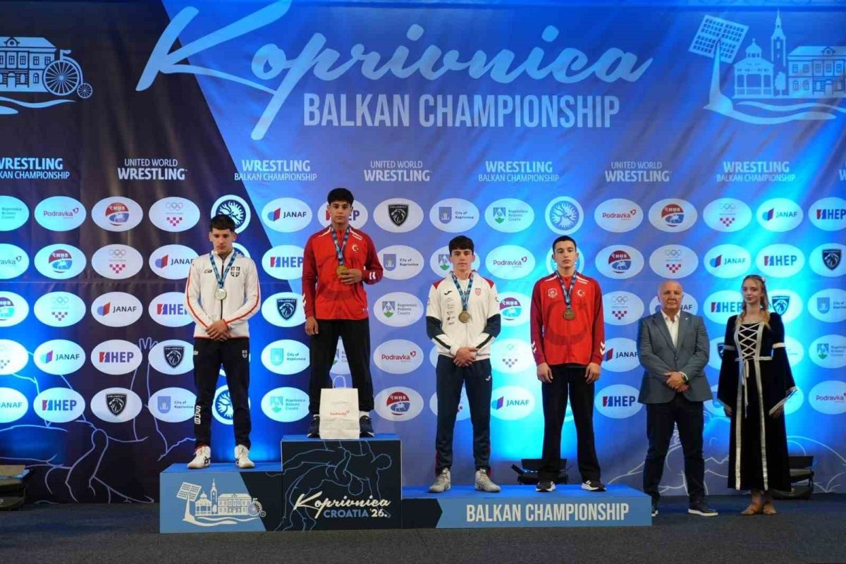 Denizlili güreşçiler Balkanları fethetti - Foto 5