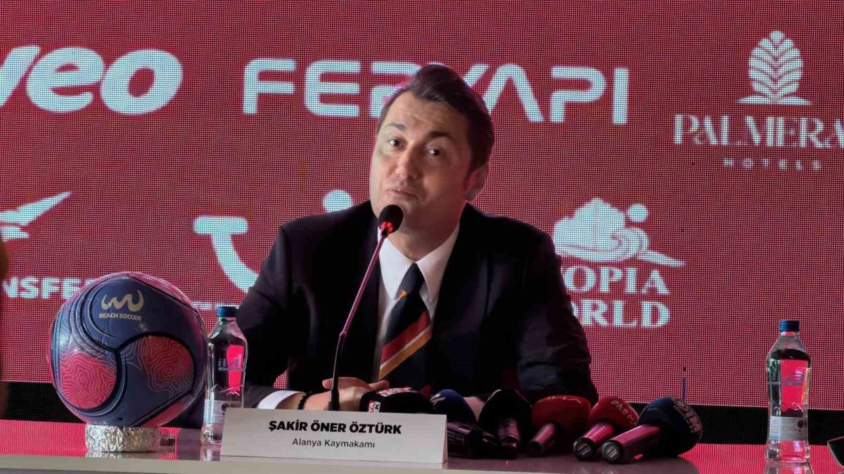 Dünya plaj futbolunun kalbi Alanya’da atacak
