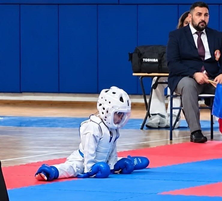 Düzce’de karate şampiyonasında 185 sporcu tatamiye çıktı - Foto 3