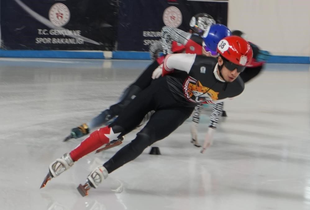 Erzurum’da short track heyecanı başlıyor: 43 kulüpten 217 sporcu pistte - Foto 2