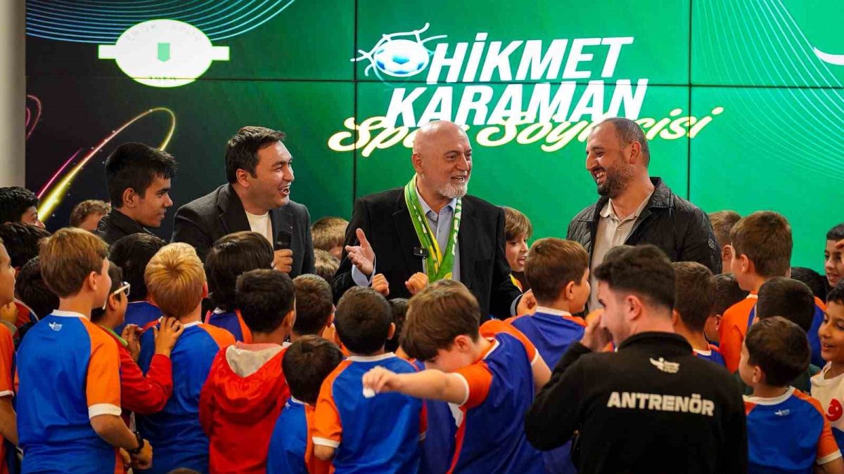 Esenler Erokspor Teknik Direktörü Hikmet Karaman: "Milli takımı bu ülkenin evladı çalıştırmalı" - Foto 2
