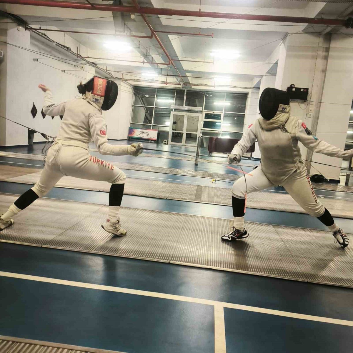 Eskişehir’de Amatör Spor Haftası kapsamında eskrim etkinliği düzenlendi - Foto 3