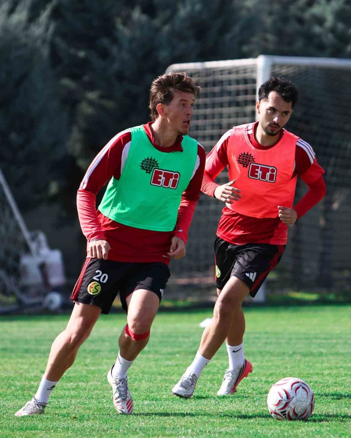 Eskişehirspor, Ziraat Türkiye Kupası 3. Eleme Turu maçı hazırlıklarına başladı - Foto 2