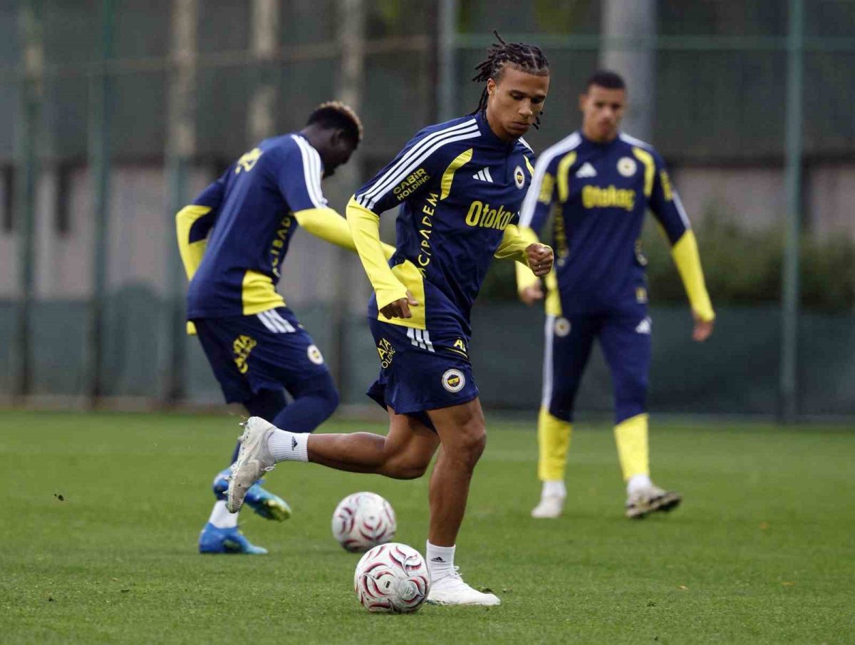 Fenerbahçe, Alanyaspor maçı hazırlıklarını tamamladı - Foto 4