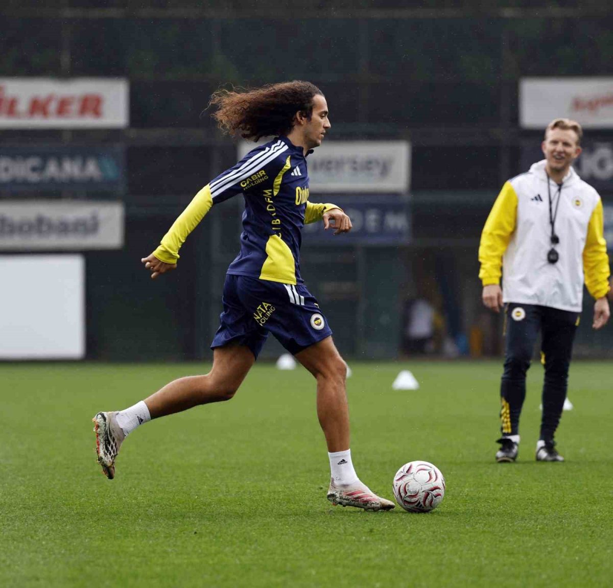 Fenerbahçe, Göztepe maçının hazırlıklarını sürdürdü - Foto 5