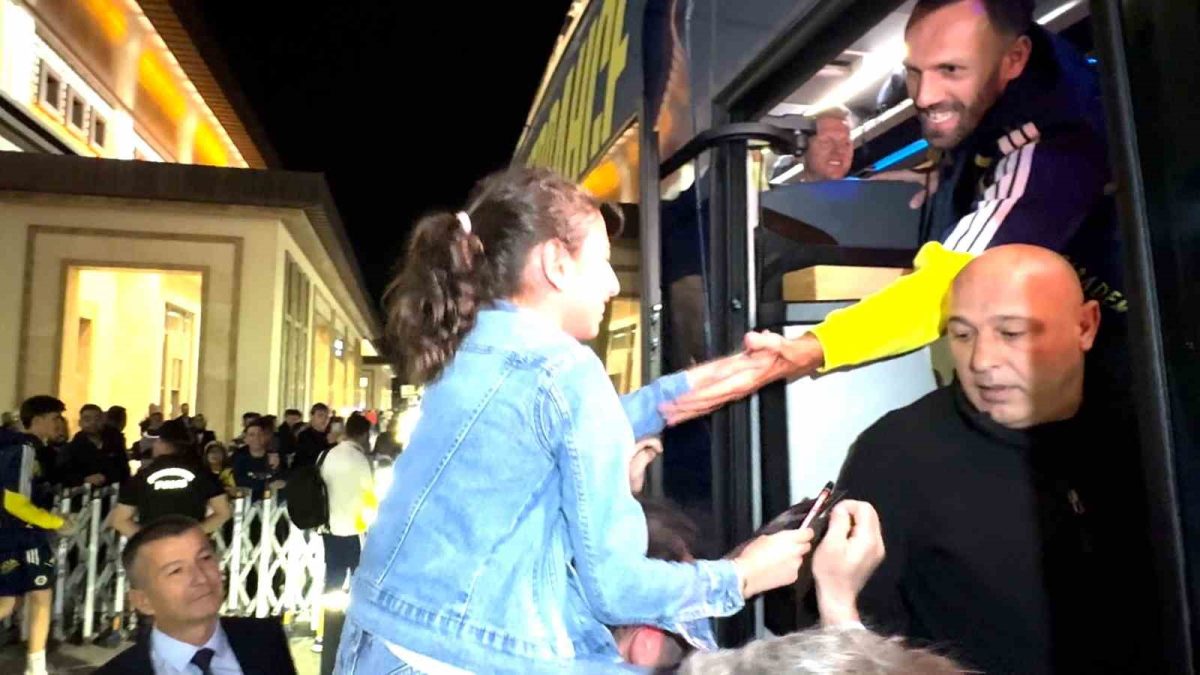 Fenerbahçe kafilesi Rize’de