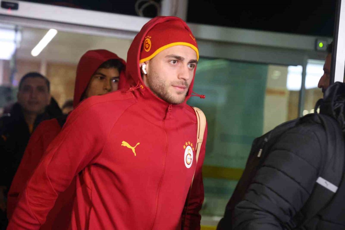 Galatasaray kafilesi, Konya’da - Foto 7