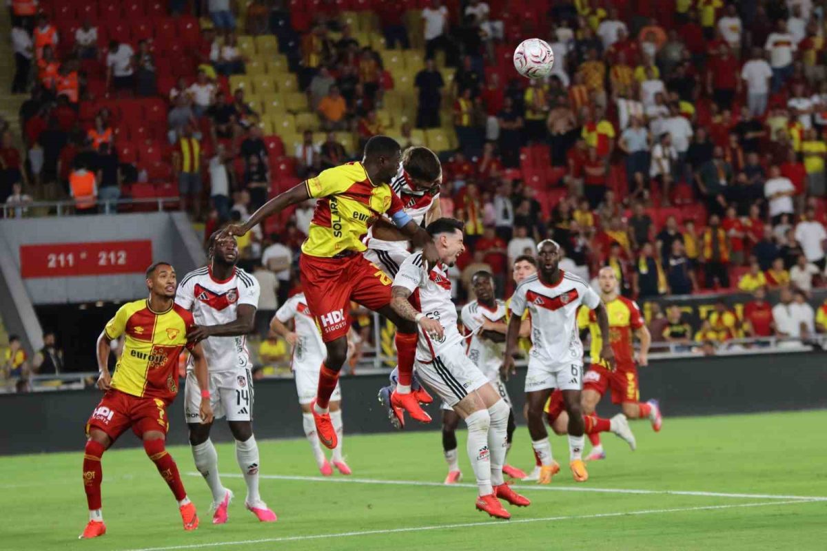 Göztepe’nin konuğu Çorum FK - Foto 2