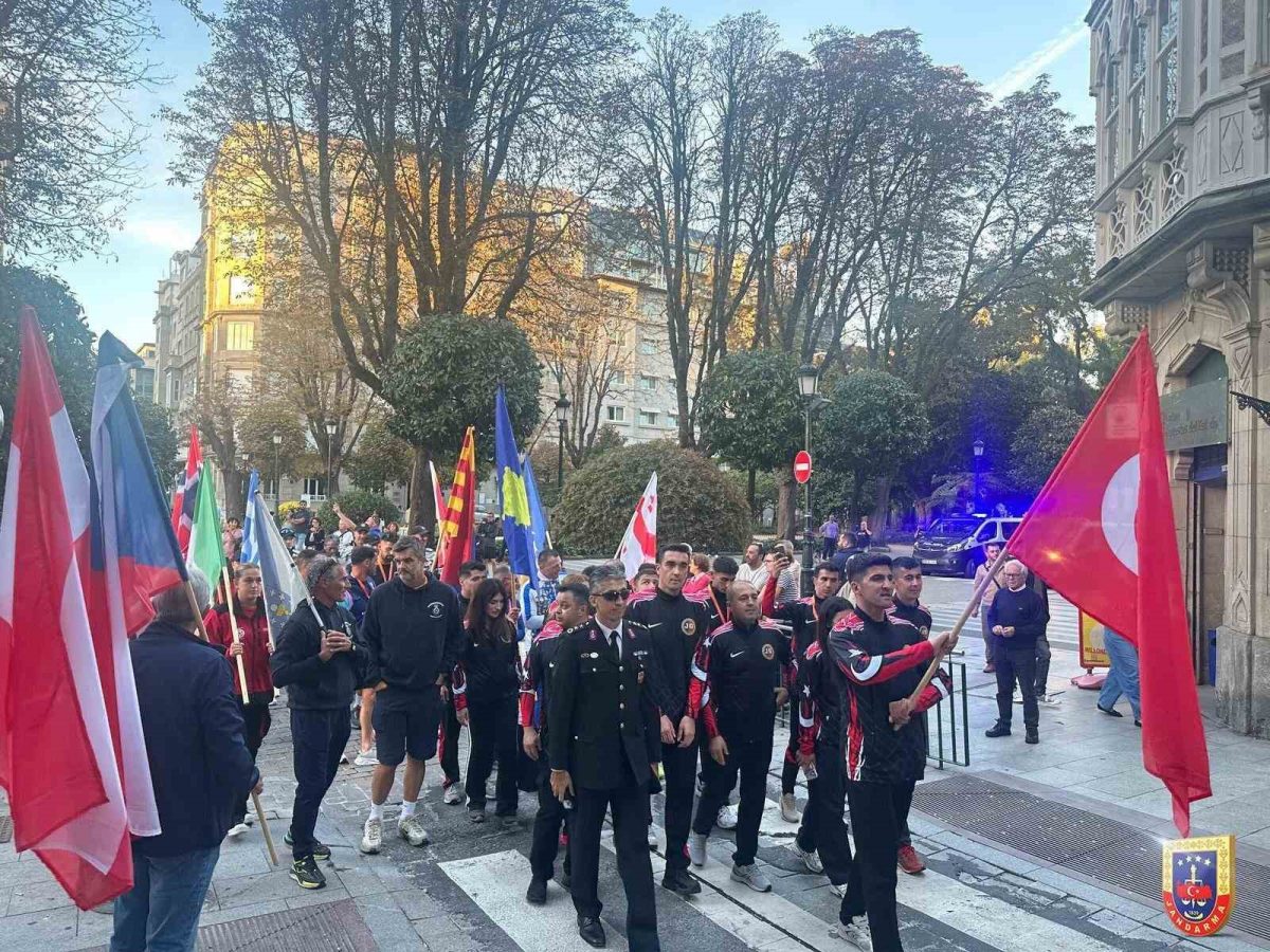 Jandarma Gücü, İspanya’dan 101 madalya ile döndü - Foto 5