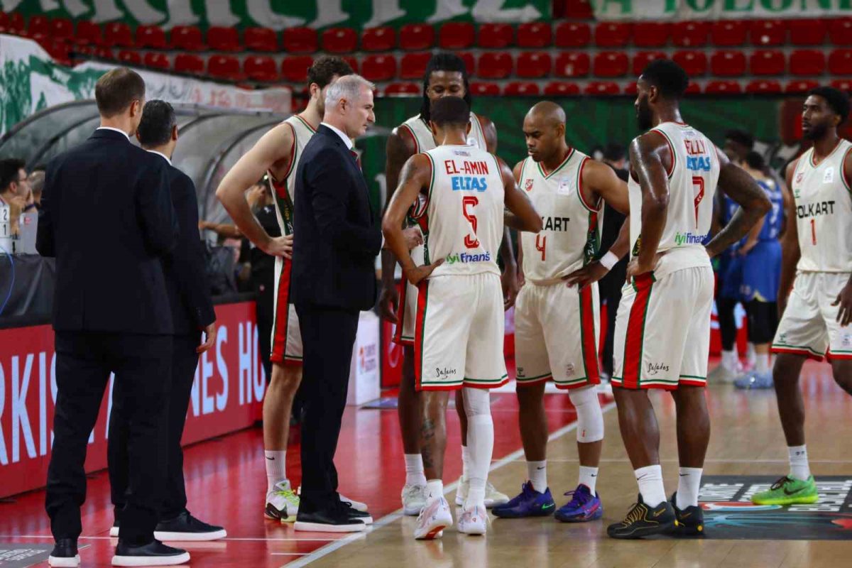 Karşıyaka Basketbol, iç sahada kayıpsız ilerliyor